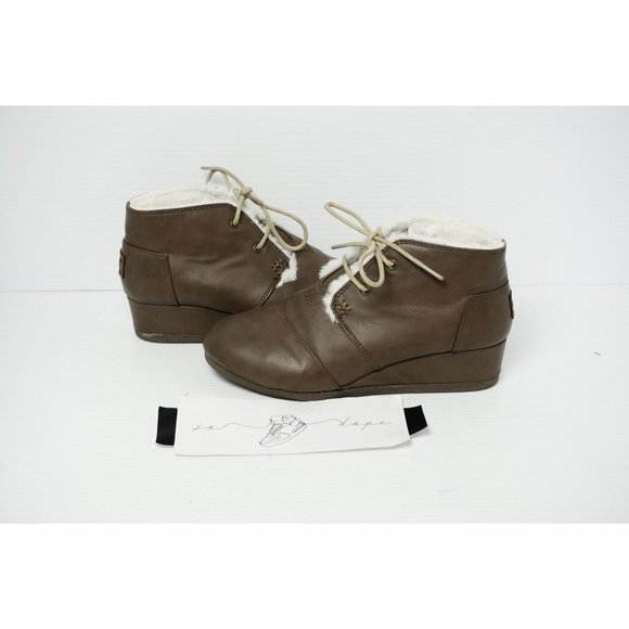Toms Shoes - Tom Desert Wedge Bootie Suede Fur Lining Shoes - W